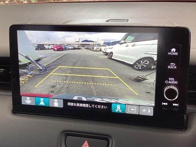 ヴェゼル ｅ：ＨＥＶＺ　純正メモリーナビ　ドラレコ　リアカメラ　衝突回避支援ブレーキ機能　スマキ　Ｐトランク　フルオートエアコン　Ｄレコ　エアバッグ　両席エアバック　Ｒカメ　記録簿付　パワーウィンドウ　ＬＥＤランプ　ソナー（12枚目）