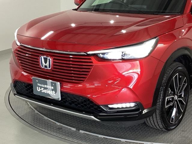 ヴェゼル ｅ：ＨＥＶＺ　純正メモリーナビ　ドラレコ　リアカメラ　衝突回避支援ブレーキ機能　スマキ　Ｐトランク　フルオートエアコン　Ｄレコ　エアバッグ　両席エアバック　Ｒカメ　記録簿付　パワーウィンドウ　ＬＥＤランプ　ソナー（25枚目）