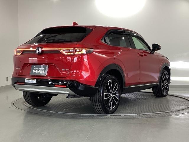 ヴェゼル ｅ：ＨＥＶＺ　純正メモリーナビ　ドラレコ　リアカメラ　衝突回避支援ブレーキ機能　スマキ　Ｐトランク　フルオートエアコン　Ｄレコ　エアバッグ　両席エアバック　Ｒカメ　記録簿付　パワーウィンドウ　ＬＥＤランプ　ソナー（31枚目）