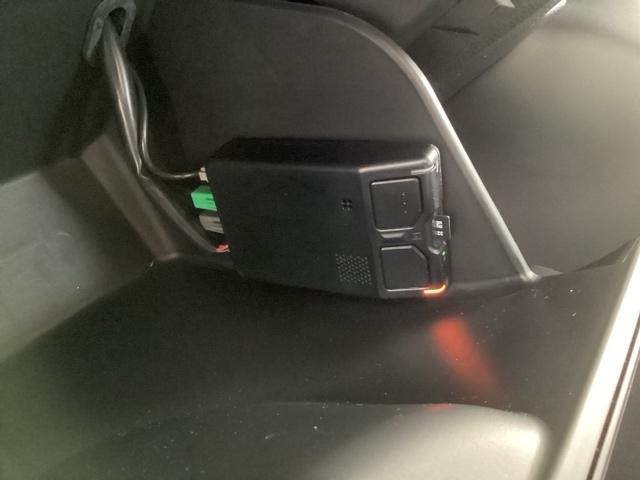 ヴェゼル ｅ：ＨＥＶＺ　純正メモリーナビ　ドラレコ　リアカメラ　衝突回避支援ブレーキ機能　スマキ　Ｐトランク　フルオートエアコン　Ｄレコ　エアバッグ　両席エアバック　Ｒカメ　記録簿付　パワーウィンドウ　ＬＥＤランプ　ソナー（33枚目）