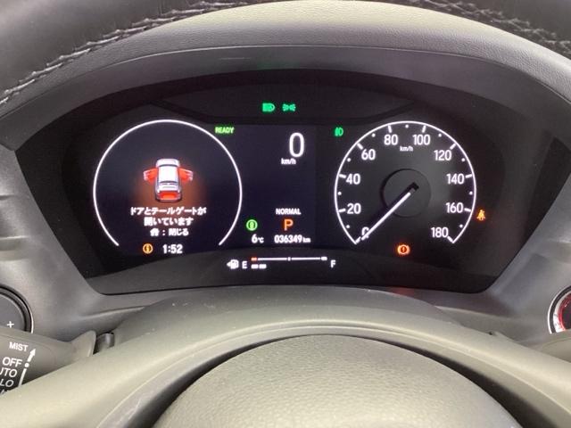 ヴェゼル ｅ：ＨＥＶＺ　純正メモリーナビ　ドラレコ　リアカメラ　衝突回避支援ブレーキ機能　スマキ　Ｐトランク　フルオートエアコン　Ｄレコ　エアバッグ　両席エアバック　Ｒカメ　記録簿付　パワーウィンドウ　ＬＥＤランプ　ソナー（44枚目）