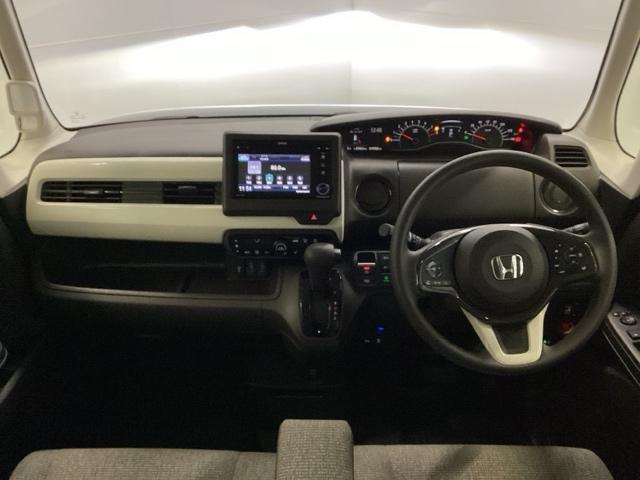 �t�����g�K���X���傫���A���C�h�Ȏ��E�ŉ^�]�����₷���Ȃ�悤�ɐݒ肳��Ă��܂��B