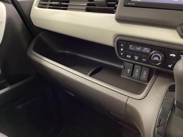 �������̂����肹���A�C�y�Ɏg���鏕��ȑO�̃g���[�B���s���������ɂ����`�ɂȂ��Ă��ĂƂĂ��֗��ł��B�t�r�a�`���[�W���[���ځB�X�}�[�g�t�H���Ȃǂ̏[�d�ɂƂ��Ă��֗��ł��B