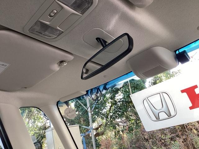 �g���������Z���V���O���ځI�~���g���[�_�[�ƒP��J�����ŁA�N���}�̑O���̏󋵂�F���B�u���[�L��X�e�A�����O�̐���Z�p�Ƌ������A���S�E���K�ȉ^�]�⎖�̉�����x�������i�̃V�X�e���ł��I