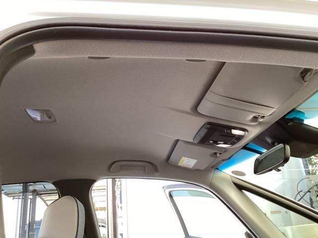 フィット ｅ：ＨＥＶホーム２０周年特別仕様車メゾン　純正メモリーナビ　ドラレコ　リアカメラ　誤発信抑制　Ｐセンサー　Ｒカメ　フルセグ　ＥＴＣ　ＡＢＳ　シートヒーター　オートクルーズコントロール　横滑り防止装置　サイドカーテンエアバック　ＬＥＤ　イモビ（56枚目）