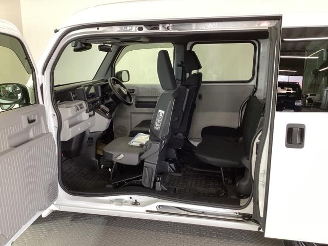 ����ȑ��̓Z���^�[�s���[���X���̗p�B�������̂�傫���ďd�����̂́A����ȑ�����̐ς݉��낵���X���[�Y�ł��B