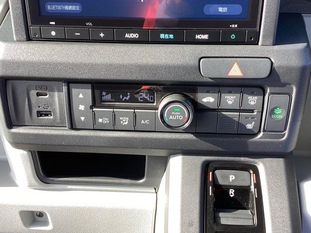 �I�[�g�G�A�R���ŁA�����̃h���C�u�����K�ɁB���x�A���ʂ������Œ������A���z�I�Ȏԓ�����񋟂��܂��B