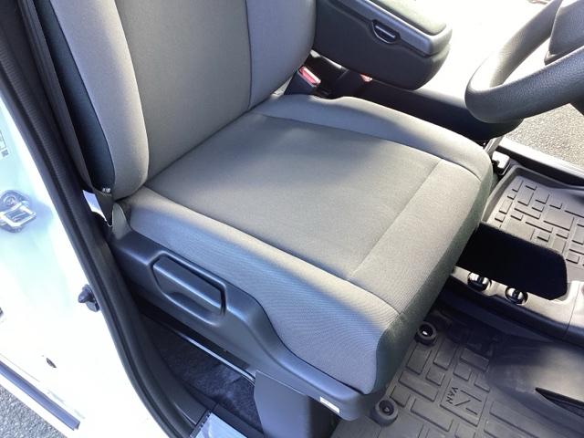 ���N���Ƃ̒���_���ƃI�C���������Z�b�g�ɂ��������ȃ����e�i���X�p�b�N�u�܂����`���I�v�����p�ӂ��Ă���܂��B�ڂ����v�������e��p�b�N�����Ȃǂ̓X�^�b�t�܂ł��Ђ��C�y�ɂ��₢���킹���������B