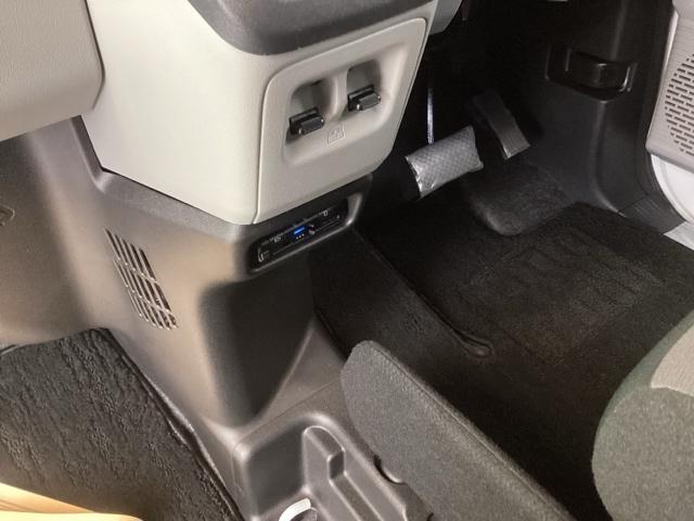 N-VAN e: e:L4 純正ナビ フルセグ 電気自動車 バックモニター フルオートエアコン パワーウィンドー パーキングセンサー アクティブクルーズコントロール ETC車載器 キーレス 両スライドドア スマートキー ドラレコ(42枚目)