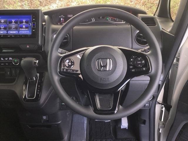 N-BOXカスタム L 純正ナビ フルセグ リアカメラ 両席エアバック Bモニタ ブレーキサポート セキュリティー LEDランプ キーレスエントリー SRS 横滑り防止機能 片側電動両側スライドドア DVD再生機能 PW(18枚目)