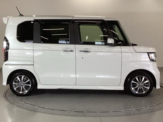 N-BOXカスタム L 純正ナビ フルセグ リアカメラ 両席エアバック Bモニタ ブレーキサポート セキュリティー LEDランプ キーレスエントリー SRS 横滑り防止機能 片側電動両側スライドドア DVD再生機能 PW(30枚目)