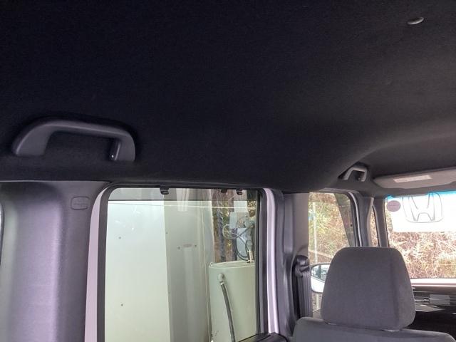 N-BOXカスタム L 純正ナビ フルセグ リアカメラ 両席エアバック Bモニタ ブレーキサポート セキュリティー LEDランプ キーレスエントリー SRS 横滑り防止機能 片側電動両側スライドドア DVD再生機能 PW(50枚目)