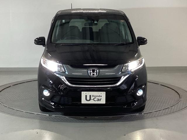 フリード Ｇ・ホンダセンシング　純正メモリーナビ　両側電動スライドドア　スマートキーＰスタート　盗難防止システム　横滑防止装置　ＬＥＤランプ　ナビＴＶ　記録簿　リアカメ　クルコン　パワーウインド　ウォークスルー　ＤＶＤ再生機能（6枚目）