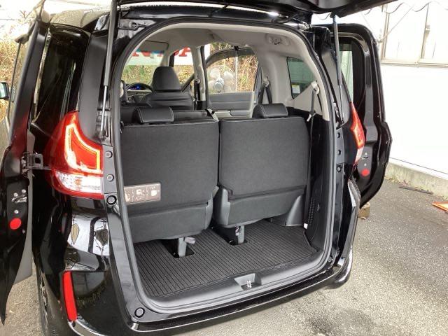 フリード Ｇ・ホンダセンシング　純正メモリーナビ　両側電動スライドドア　スマートキーＰスタート　盗難防止システム　横滑防止装置　ＬＥＤランプ　ナビＴＶ　記録簿　リアカメ　クルコン　パワーウインド　ウォークスルー　ＤＶＤ再生機能（19枚目）