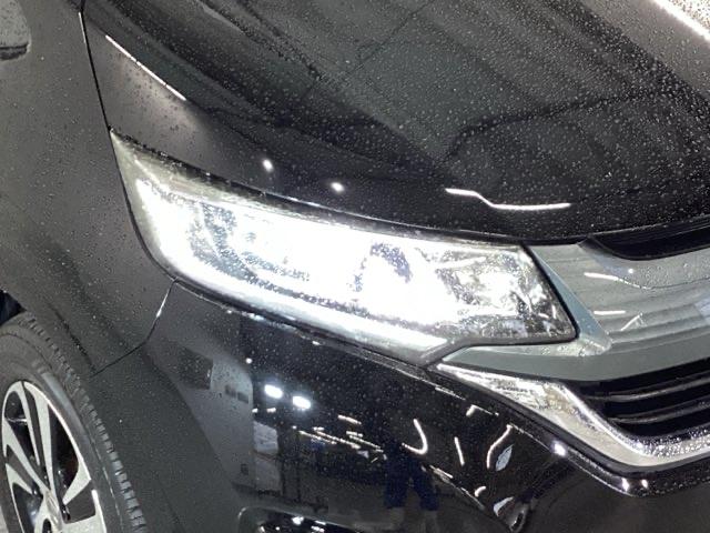フリード Ｇ・ホンダセンシング　純正メモリーナビ　両側電動スライドドア　スマートキーＰスタート　盗難防止システム　横滑防止装置　ＬＥＤランプ　ナビＴＶ　記録簿　リアカメ　クルコン　パワーウインド　ウォークスルー　ＤＶＤ再生機能（22枚目）