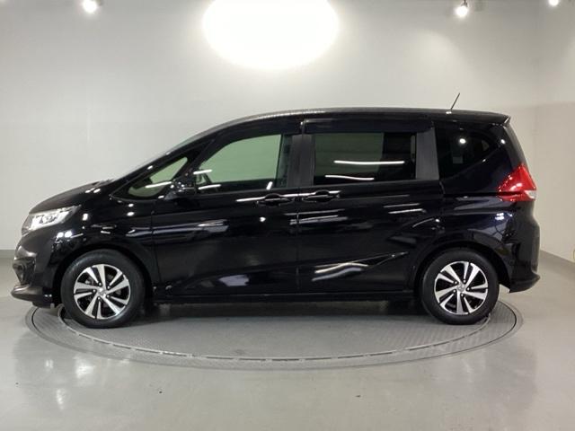 フリード Ｇ・ホンダセンシング　純正メモリーナビ　両側電動スライドドア　スマートキーＰスタート　盗難防止システム　横滑防止装置　ＬＥＤランプ　ナビＴＶ　記録簿　リアカメ　クルコン　パワーウインド　ウォークスルー　ＤＶＤ再生機能（26枚目）