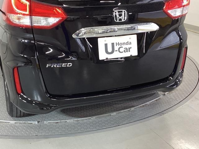 フリード Ｇ・ホンダセンシング　純正メモリーナビ　両側電動スライドドア　スマートキーＰスタート　盗難防止システム　横滑防止装置　ＬＥＤランプ　ナビＴＶ　記録簿　リアカメ　クルコン　パワーウインド　ウォークスルー　ＤＶＤ再生機能（30枚目）