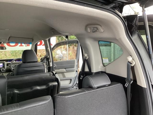 フリード Ｇ・ホンダセンシング　純正メモリーナビ　両側電動スライドドア　スマートキーＰスタート　盗難防止システム　横滑防止装置　ＬＥＤランプ　ナビＴＶ　記録簿　リアカメ　クルコン　パワーウインド　ウォークスルー　ＤＶＤ再生機能（64枚目）