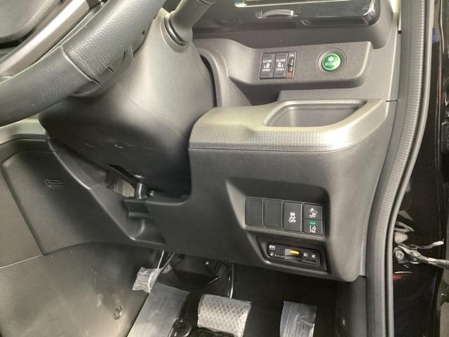 ステップワゴンスパーダ スパーダホンダセンシング　ＥＴＣ／純正ナビ／バックモニター／ホンダセンシング　アクティブクルーズ　両側オートスライドドア　アイドルストップ　ＵＳＢ入力　パワーステアリング　キーレス　後カメラ　ＥＴＣ付　イモビ　パワーウィンドウ（15枚目）