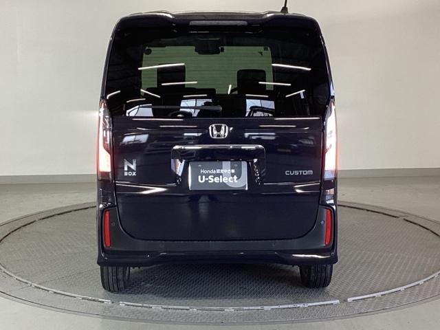 Ｎ－ＢＯＸカスタム ターボ　純正ディスプレイオーディオ　リアカメラ（9枚目）