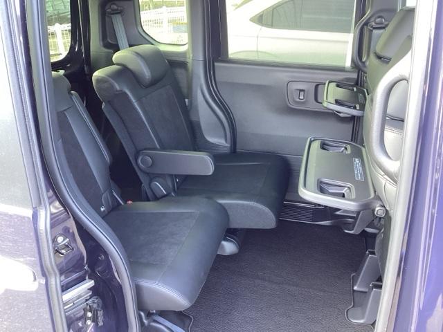 Ｎ－ＢＯＸカスタム ターボ　純正ディスプレイオーディオ　リアカメラ（17枚目）