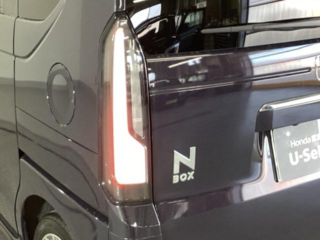 Ｎ－ＢＯＸカスタム ターボ　純正ディスプレイオーディオ　リアカメラ（27枚目）