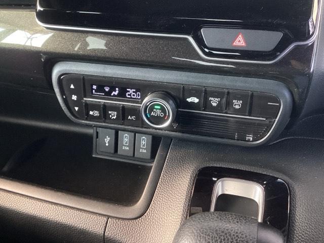 N-BOXカスタム G・Lホンダセンシング 純正ナビ フルセグ リアカメラ ベンチ 助手席エアバック エアB バックアイカメラ キーフリーシステム スマートキーPスタート クルーズコントロール 盗難防止システム ESC DVD Aライト PW(13枚目)