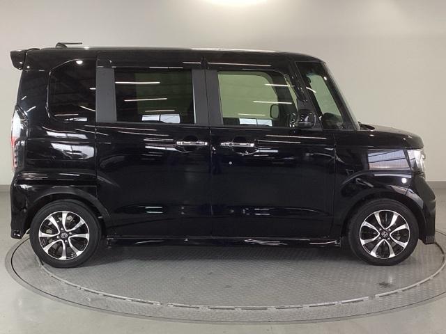 N-BOXカスタム G・Lホンダセンシング 純正ナビ フルセグ リアカメラ ベンチ 助手席エアバック エアB バックアイカメラ キーフリーシステム スマートキーPスタート クルーズコントロール 盗難防止システム ESC DVD Aライト PW(30枚目)