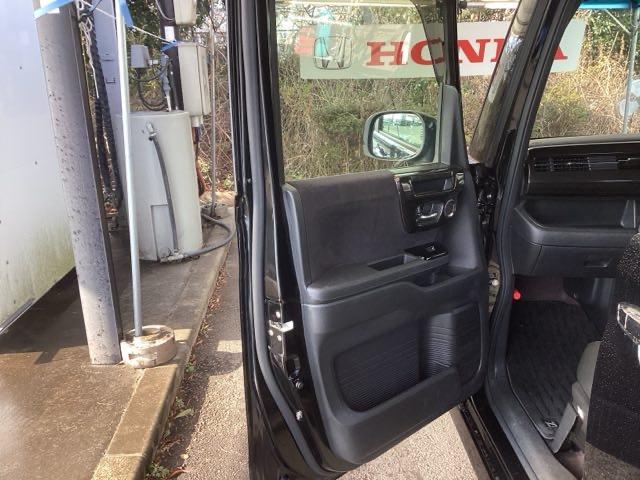 N-BOXカスタム G・Lホンダセンシング 純正ナビ フルセグ リアカメラ ベンチ 助手席エアバック エアB バックアイカメラ キーフリーシステム スマートキーPスタート クルーズコントロール 盗難防止システム ESC DVD Aライト PW(36枚目)