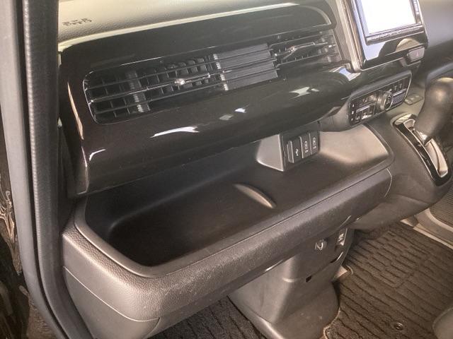 N-BOXカスタム G・Lホンダセンシング 純正ナビ フルセグ リアカメラ ベンチ 助手席エアバック エアB バックアイカメラ キーフリーシステム スマートキーPスタート クルーズコントロール 盗難防止システム ESC DVD Aライト PW(40枚目)