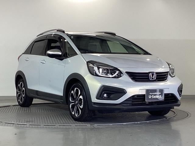 フィット e:HEVクロスター ドラレコ ナビ Rカメラ ブルートゥース インテリキー キーフリー LEDヘットライト イモビライザー サイドカーテンエアバック Cソナー クルコン パワーウインドウ エアコン USB 記録簿 ABS(7枚目)