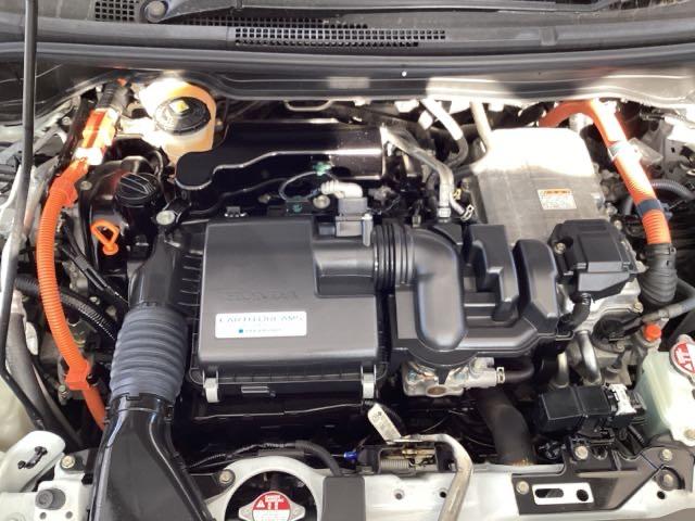 フィット e:HEVクロスター ドラレコ ナビ Rカメラ ブルートゥース インテリキー キーフリー LEDヘットライト イモビライザー サイドカーテンエアバック Cソナー クルコン パワーウインドウ エアコン USB 記録簿 ABS(26枚目)