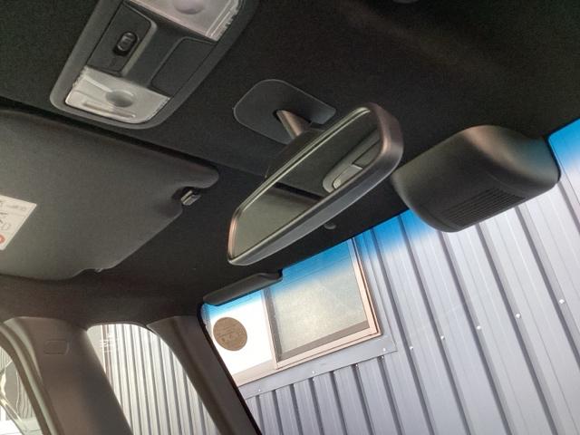 Ｎ－ＢＯＸカスタム Ｌ　純正メモリーナビ　シートヒーター　助手席エアバック　Ｂカメ　メンテナンスノート　ＬＥＤ　エアバッグ　パワーウインドウ　Ａライト　クルコン　エアコン　スマートキーＰスタート　ＵＳＢ　キーレスエントリー（10枚目）