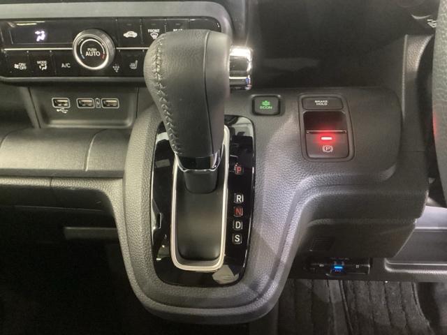 �V�t�g�̓C���p�l�V�t�g�A�p�[�L���O�u���[�L�͓d�q����ƂȂ��Ă��܂��B