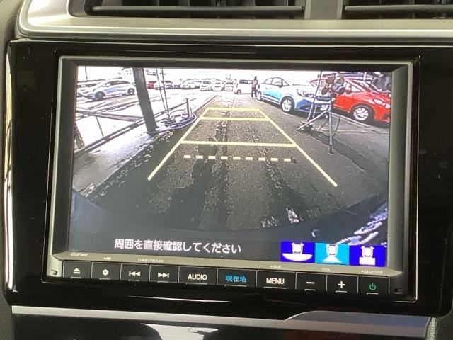 �֗��ȂR�r���[�؂�ւ��A�K�C�h���\���t���̃o�b�N�J�����ł��I��ގ��A����̎��E���T�|�[�g���܂��I