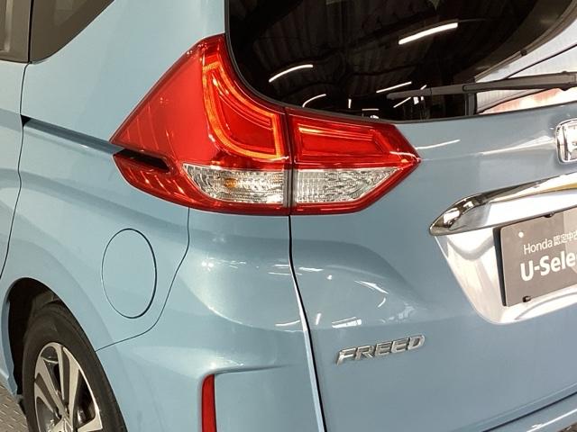 フリード G・ホンダセンシング 純正メモリーナビ ドラレコ リアカメラ W電動ドア キーフリ スマートキーシステム カーテンエアバッグ イモビ USBポート カラーバックモニター 横滑防止装置 LEDランプ 整備点検記録簿 エアコン(27枚目)