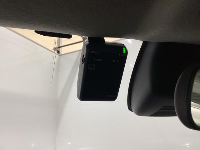 ＷＲ－Ｖ Ｚ　ＨｏｎｄａＣＯＮＮＥＣＴ対応純正メモリーナビ　ドラレコ　Ｂモニタ　ＰＣＳ　前後障害物センサー　パワーウィンドー　サイドカーテンエアバック　横滑防止装置　地デジ　フルオートエアコン　アイドリングストップ（12枚目）