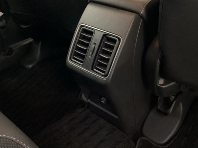 ＷＲ－Ｖ Ｚ　ＨｏｎｄａＣＯＮＮＥＣＴ対応純正メモリーナビ　ドラレコ　Ｂモニタ　ＰＣＳ　前後障害物センサー　パワーウィンドー　サイドカーテンエアバック　横滑防止装置　地デジ　フルオートエアコン　アイドリングストップ（33枚目）