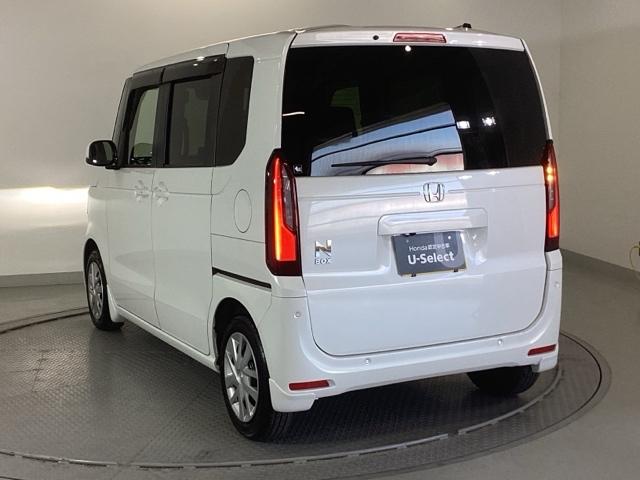 Ｎ－ＢＯＸ ベースグレード　純正ナビ　フルセグ　リアカメラ　ＥＣＯＮ　ＬＥＤヘットライト　ブレーキサポート　キーフリーシステム　盗難防止装置　パワーウインドー　ナビＴＶ　スマートキーシステム　サイドエアバック　パワーステアリング（10枚目）