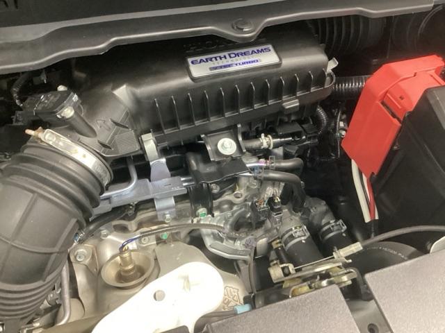 ステップワゴンスパーダ スパーダホンダセンシング　純正ナビ　フルセグ　リアカメラ　両側自動ドア　キーフリー　ＬＥＤランプ　ＥＴＣ装備　ＵＳＢ接続　ＤＶＤ再生可　セキュリティアラーム　オートクルーズ　パワーウィンドウ　横滑り防止機能　ＡＢＳ　ターボ車（24枚目）