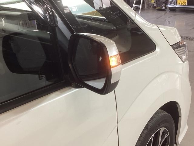 ステップワゴンスパーダ スパーダホンダセンシング　純正ナビ　フルセグ　リアカメラ　両側自動ドア　キーフリー　ＬＥＤランプ　ＥＴＣ装備　ＵＳＢ接続　ＤＶＤ再生可　セキュリティアラーム　オートクルーズ　パワーウィンドウ　横滑り防止機能　ＡＢＳ　ターボ車（30枚目）