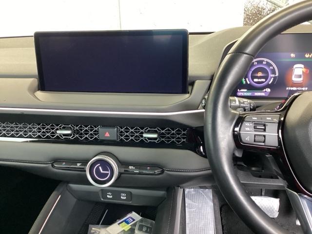 �f�������������ځ@�P�Q�D�R�C���`�z���_�R�l�N�g�f�B�X�v���[���ڂł��I