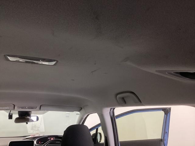 シエンタ ハイブリッドファンベースGグランパー ナビ 全周囲カメラ 5人乗り シートヒーター フルセグTV 両側自動ドア 衝突軽減 クリアランスソナー クルーズコントロール スマートキー 横滑り防止装置 アイドリングストップ オートエアコン ETC(52枚目)