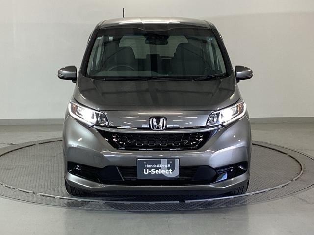 フリード＋ Ｇ　純正メモリーナビ　ドラレコ　リアカメラ　シートヒータ　誤発進抑制機能　オートクルーズ　スマキー　フルオートエアコン　エアバッグ　イモビライザー　ＶＳＡ　両側電動ドア　キーフリー　ＬＥＤヘッド　ＤＶＤ（6枚目）