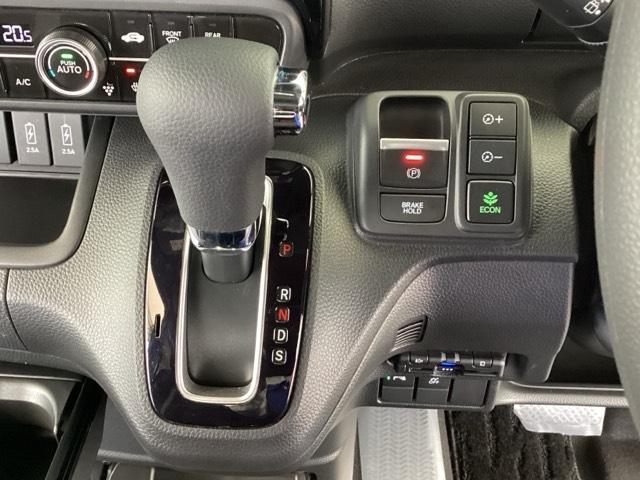 Ｎ－ＢＯＸカスタム Ｌ　純正メモリーナビ　シートヒーター　ＥＴＣ　スマートキーシステム　追従型クルコン　Ｂｌｕｅｔｏｏｔｈ音楽　電動格納式ドアミラー　ＬＫＡＳ　リヤカメラ　サイドカーテンエアバック　ナビ＆ＴＶ　ＵＳＢポート（37枚目）