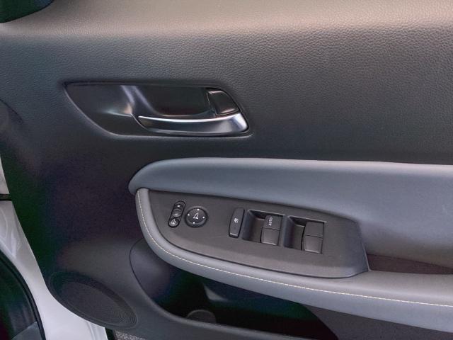 フィット ｅ：ＨＥＶＲＳ　純正ナビ　フルセグ　リアカメラ　ＡＵＸ　踏み間違い防止　アクティブクルーズコントロール　イモビライザー　ＡＡＣ　カーテンエアバック　Ｂｌｕｅｔｏｏｔｈ　ＵＳＢ　スマキー　レーンキープアシスト　ＥＳＣ（48枚目）