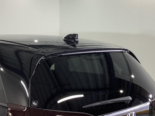 フィット e:HEVホーム 純正メモリーナビ ドラレコ リアカメラ Aライト AUX 電格ミラー BTオーディオ レーダークルコン 車線維持支援システム 前後ソナー 地デジフルセグ バックビューモニター Wエアバッグ スマキー(28枚目)