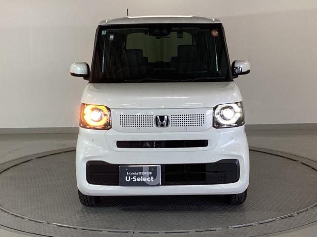 Ｎ－ＢＯＸ ベースグレード　純正ナビ　フルセグ　リアカメラ　追従クルーズ　コーナーソナー　踏み間違い防止装置　電動格納式ミラー　車線維持支援システム　パワーステアリング　前席シートヒーター　インテリキー　イモビ　ＬＥＤランプ（6枚目）