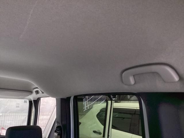 Ｎ－ＢＯＸ ベースグレード　純正ナビ　フルセグ　リアカメラ　追従クルーズ　コーナーソナー　踏み間違い防止装置　電動格納式ミラー　車線維持支援システム　パワーステアリング　前席シートヒーター　インテリキー　イモビ　ＬＥＤランプ（52枚目）