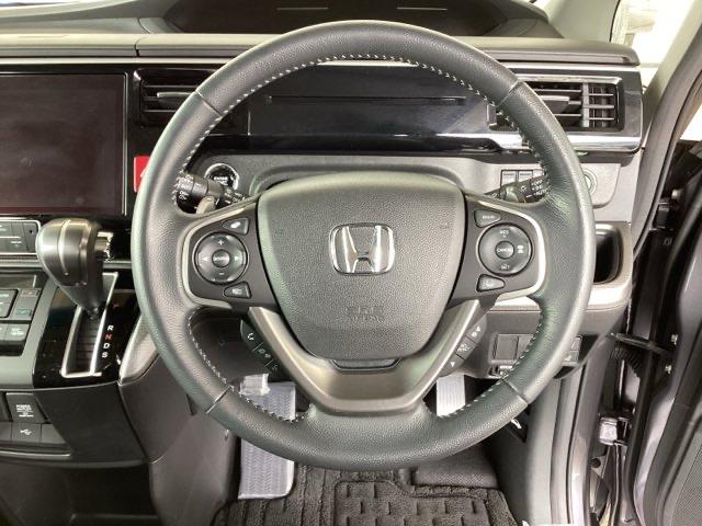 ��ɂȂ��ފ��o�̃X�e�A�����O�ł��B�����S�n�A�f�U�C�����A���쐫�ɂ���������A�C�e���ł��B